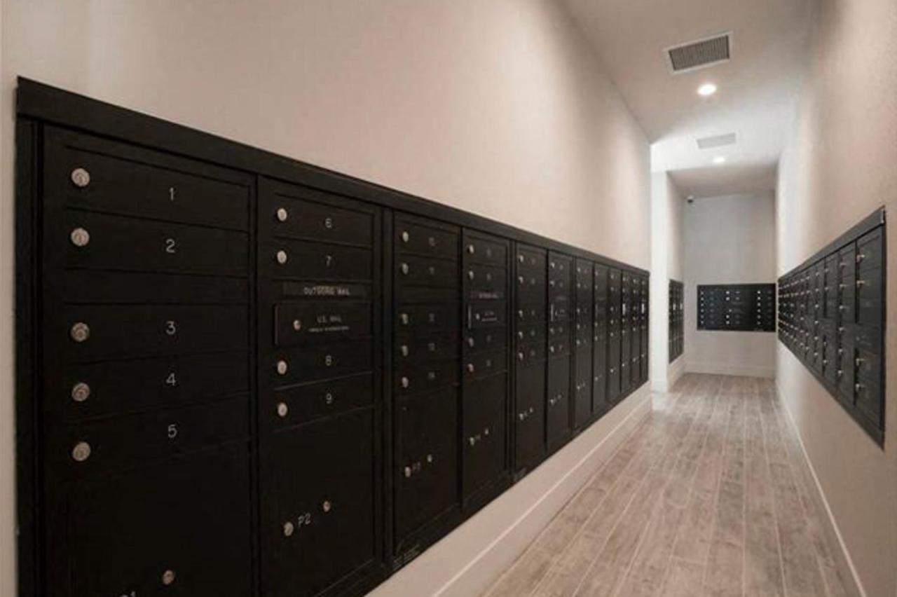 Mission Valley 1br W Gym Wd Pool Nr Bars San-18 Apartment *